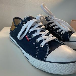 Levi’s sneakers